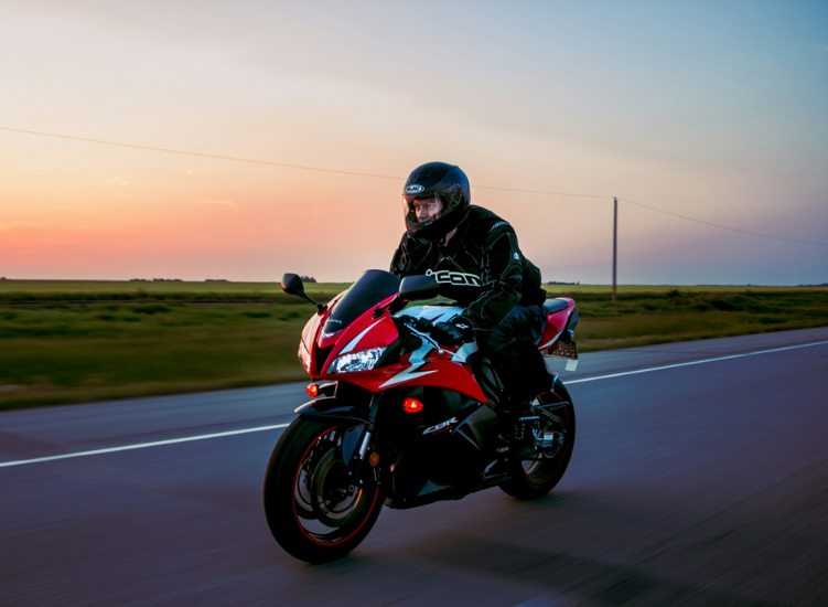 EJEAS Intercoms: Transforming the Solo Motorcycle Experience