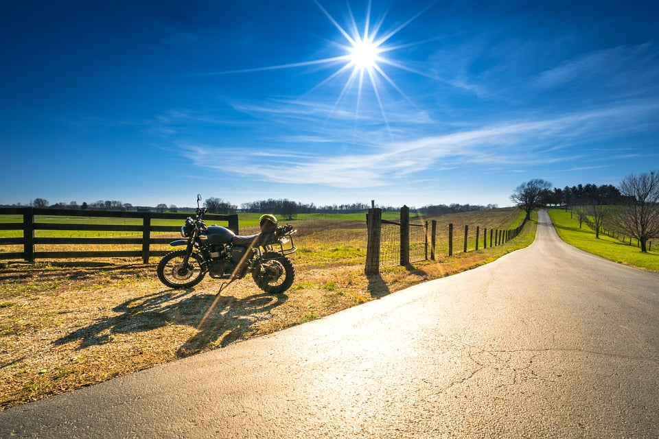 Bluetooth vs Mesh Motorcycle Intercom: What's the difference?